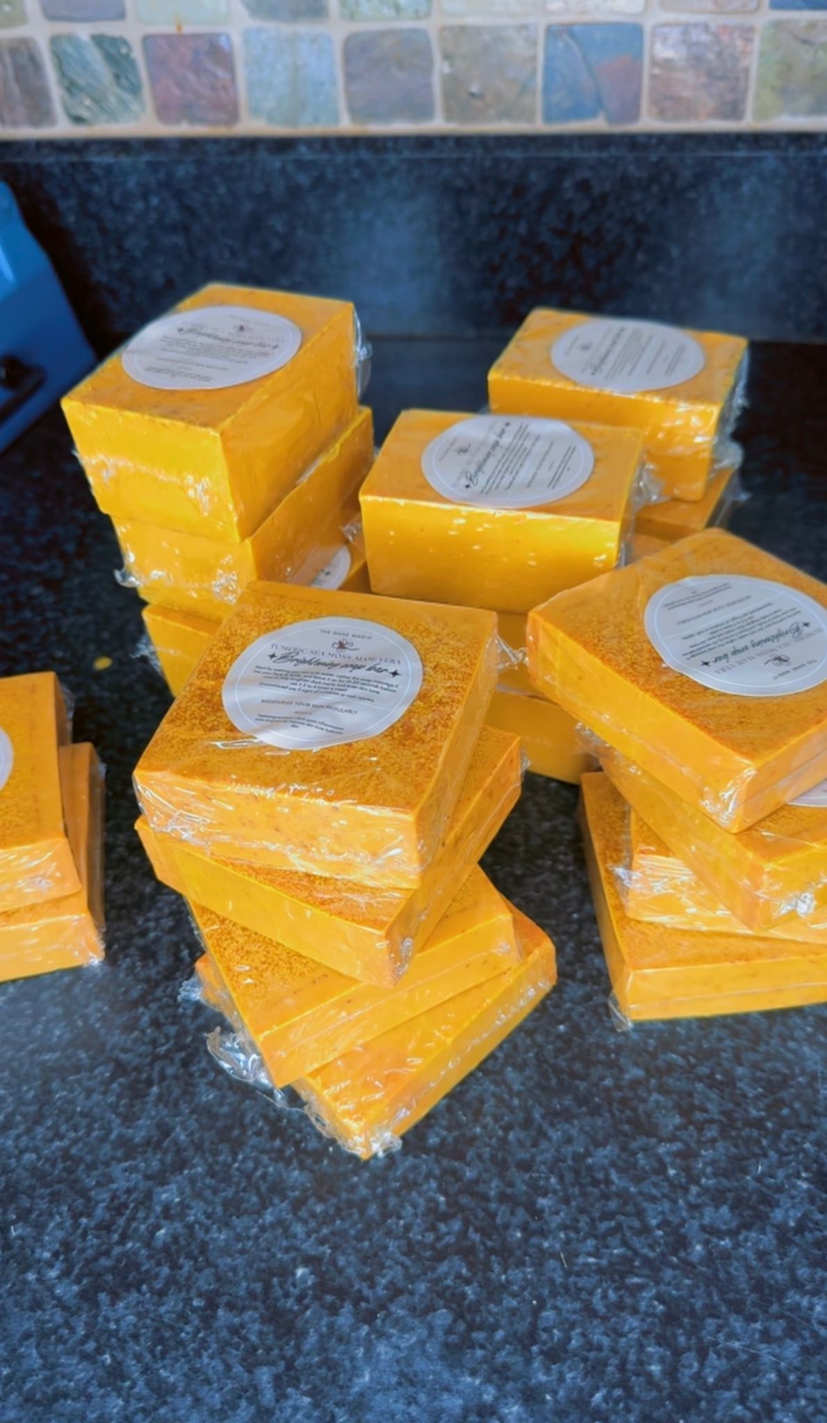 Turmeric SeaMoss Aloe Vera Brightening face/Body soap for acne & Dark mark Removal - hydration & Smoothing